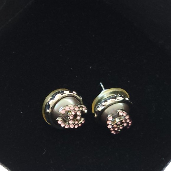 Chanel vintage stud CC earrings with pink rhinestones - Picture 4 of 4